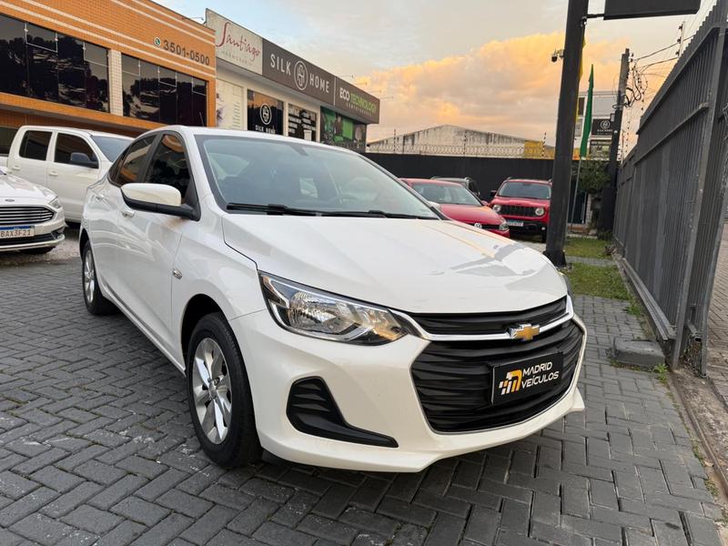 Chevrolet Onix Plus 10tat - foto 3