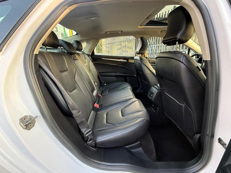 Ford Fusion Titanium 2.0 Gtdi Eco. Awd Aut. - foto 15