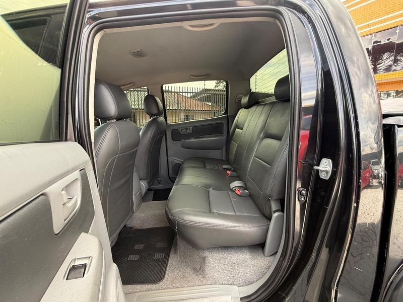 Toyota Hilux Cd4x4 Srv - foto 13