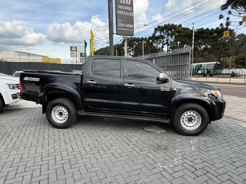 Toyota Hilux Cd4x4 Srv - foto 4