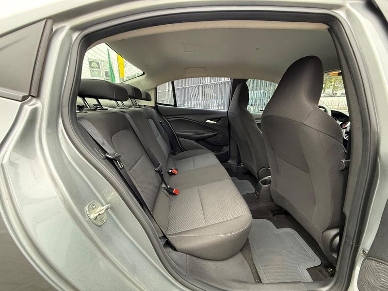 Chevrolet Onix Plus 10mt - foto 13
