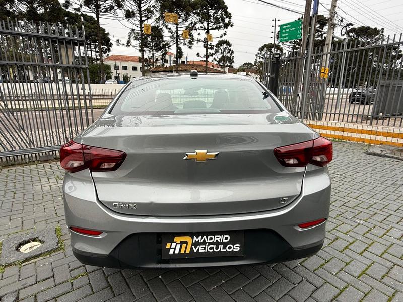 Chevrolet Onix Plus 10mt - foto 6