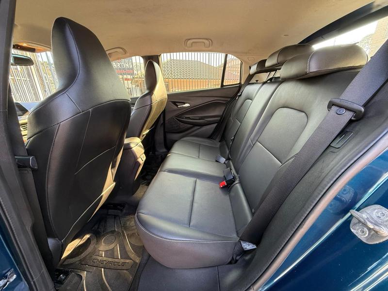 Chevrolet Onix Sed. Plus Prem. 1.0 12V Tb Flex Automático - foto 14