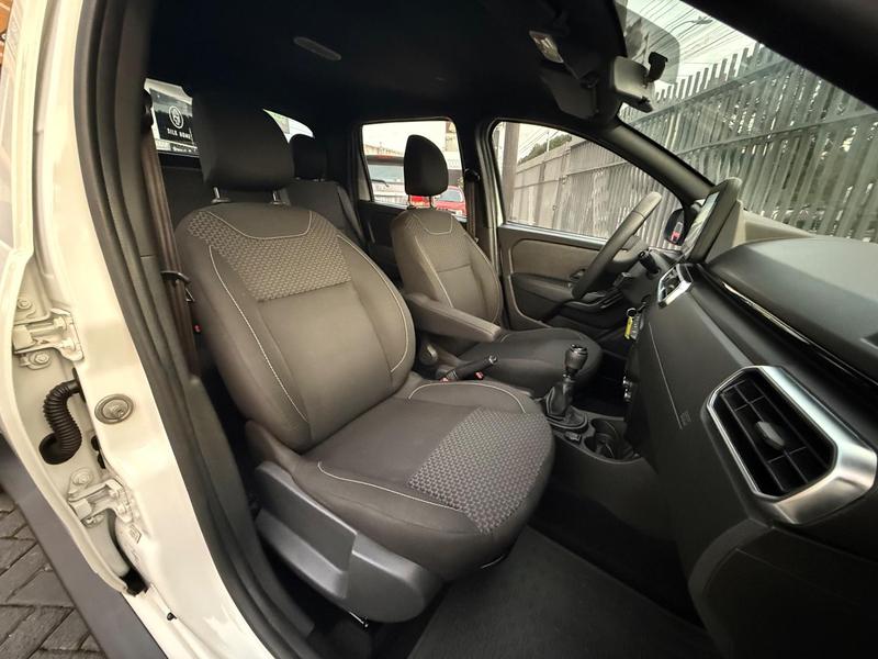 Renault Oroch Intense 16m - foto 11
