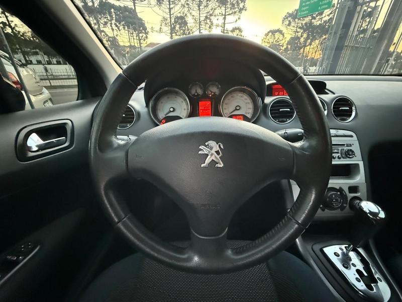 Peugeot 408 Sedan Allure 2.0 Flex 16V 4P Aut. - foto 16