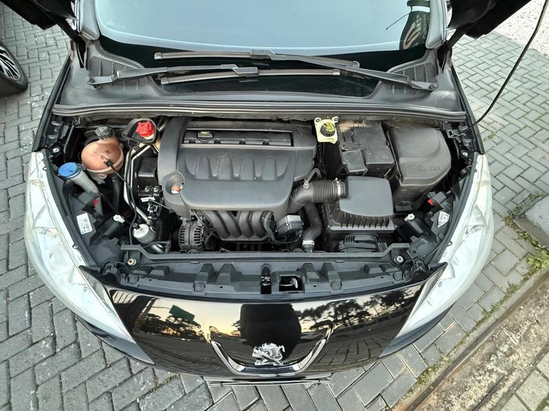 Peugeot 408 Sedan Allure 2.0 Flex 16V 4P Aut. - foto 19