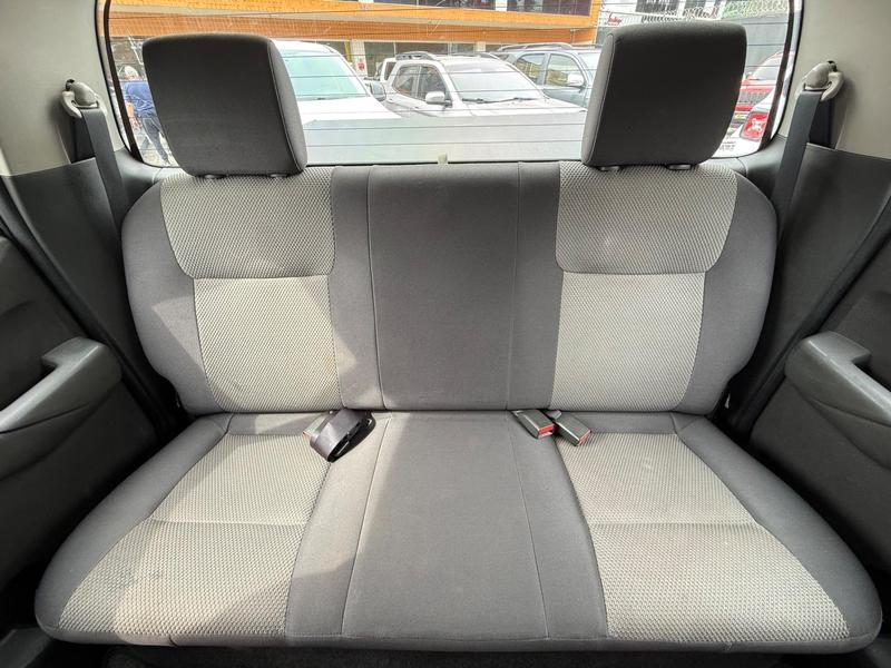 Nissan Frontier Le Cd 4X4 2.5 Tb Diesel Mec. - foto 18