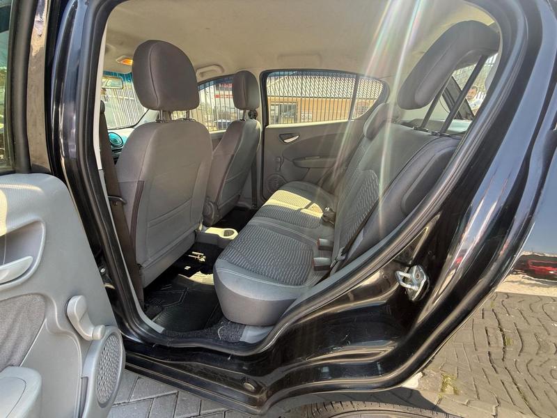 Fiat Palio Attract 1.0 - foto 13