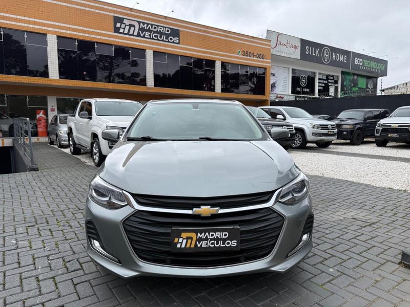 Chevrolet Onix Plus 10tat - foto 2