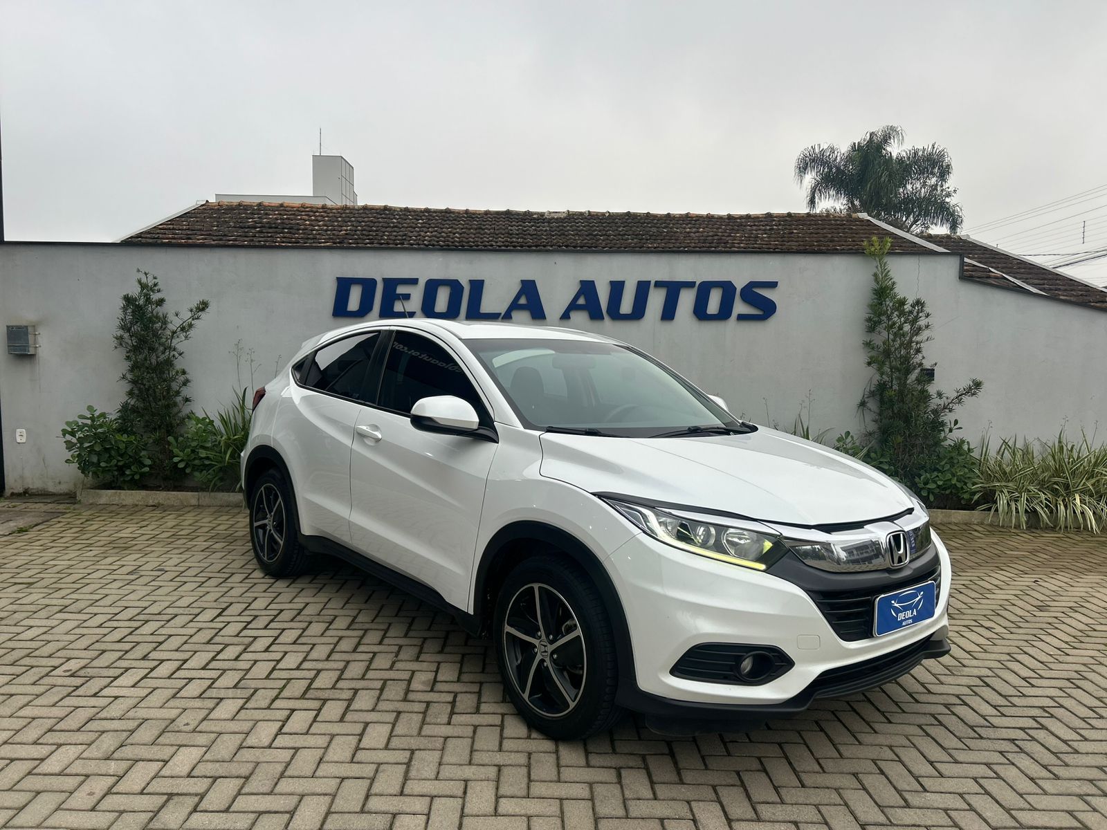 HR-V LX CVT