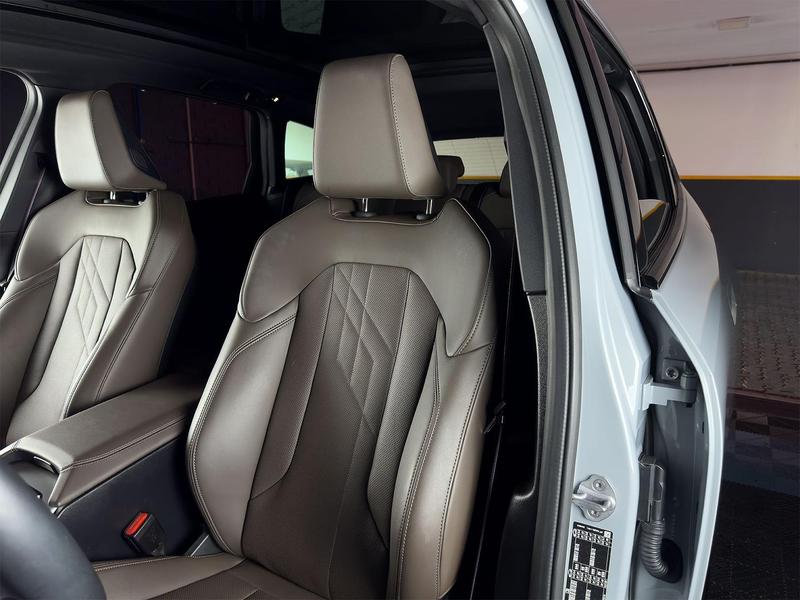 BMW X3 M50 Xdrive 3.0 Automático Híbrido - foto 7