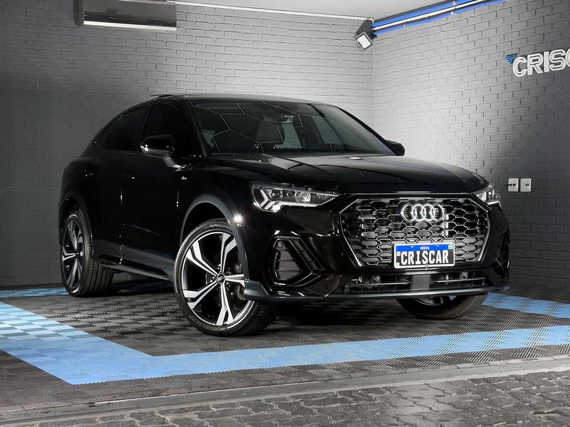Audi Q3 2024 à venda