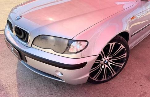 BMW 320 EV11