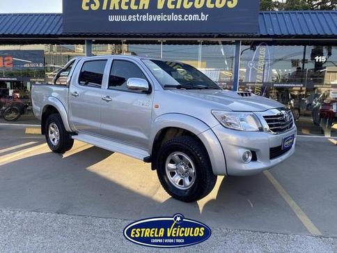 TOYOTA HILUX CD4X4 STD
