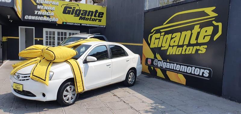 Toyota Etios Sd X 15l Mt - foto 5