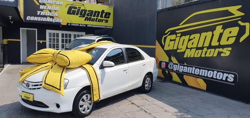 Toyota Etios Sd X 15l Mt - foto 2
