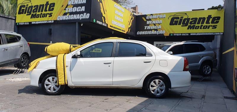 Toyota Etios Sd X 15l Mt - foto 13