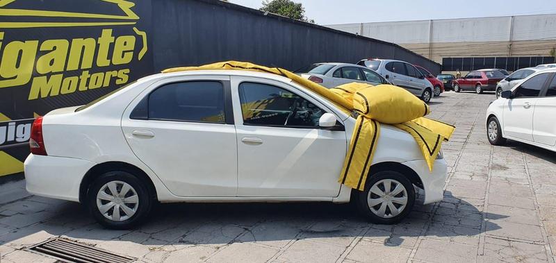 Toyota Etios Sd X 15l Mt - foto 17