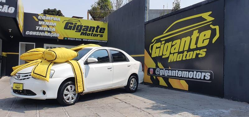 Toyota Etios Sd X 15l Mt - foto 9