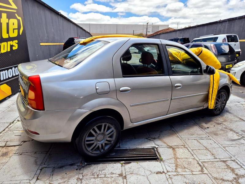 Renault Logan Exp 1.6 - foto 14