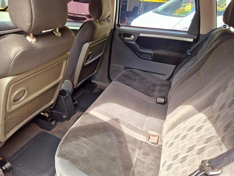 Chevrolet Meriva Premium - foto 3