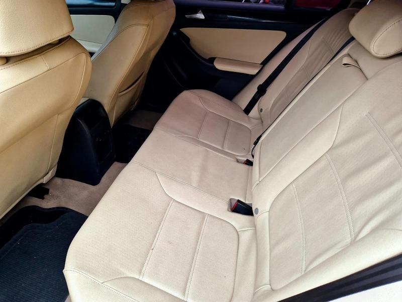 Volkswagen Jetta 2.0 - foto 3