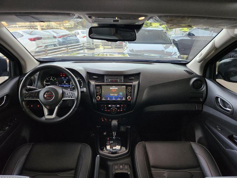 Nissan Frontier Pro 4x - foto 11