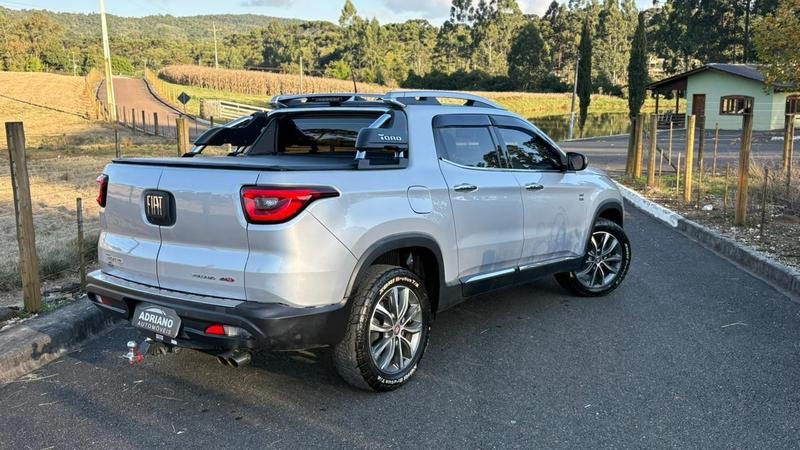 Fiat Toro Volcano 2.0 16V 4X4 Tb Diesel Aut. - foto 4