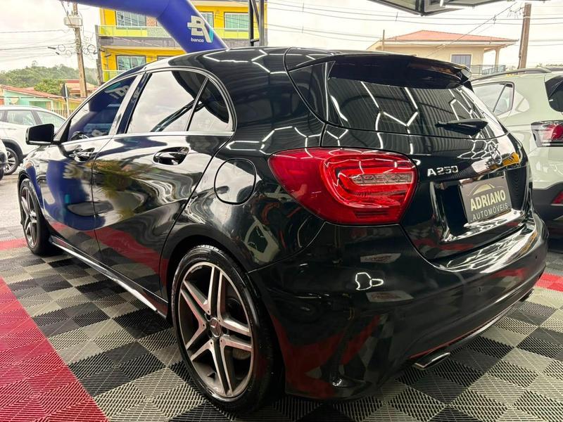 Mercedes-Benz Classe A 250 2.0 Tb Sport Aut. - foto 5