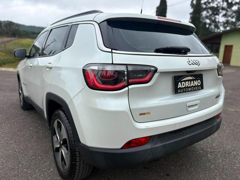 Jeep Compass Longitude 2.0 4X2 Flex 16V Aut. - foto 6
