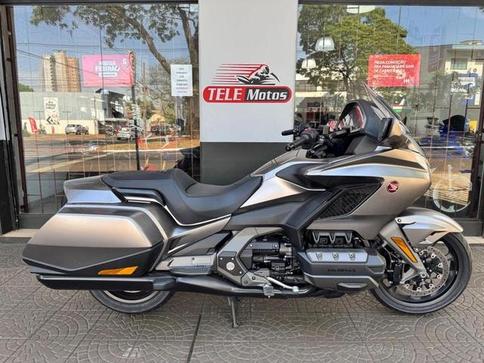 HONDA GOLD WING 1800