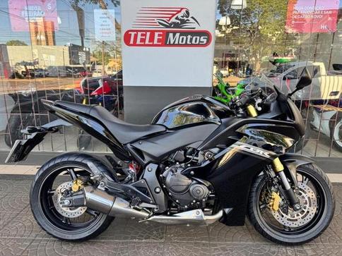 HONDA CBR 600F