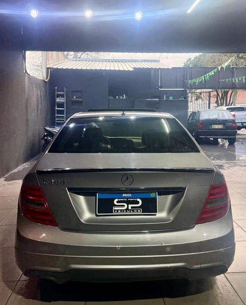 Mercedes-Benz Classe C Cgi Avantgarde 1.8 16V 184cv Aut. - foto 4