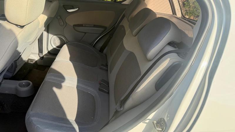 Fiat Palio Essence 1.6 - foto 11