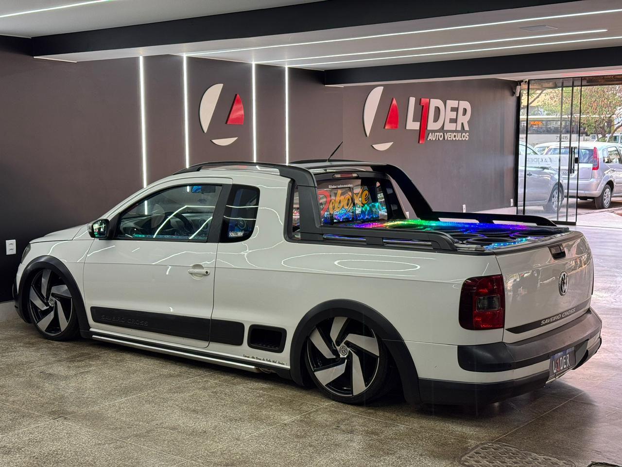 Volkswagen SAVEIRO 6