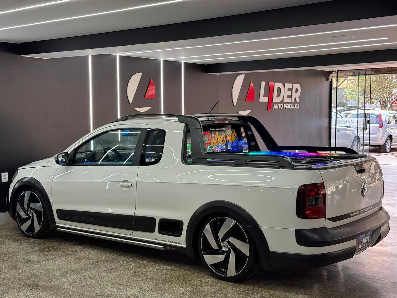 Volkswagen SAVEIRO 3