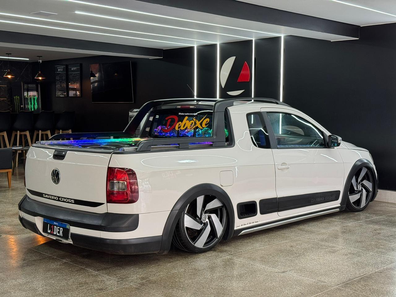 Volkswagen SAVEIRO 4