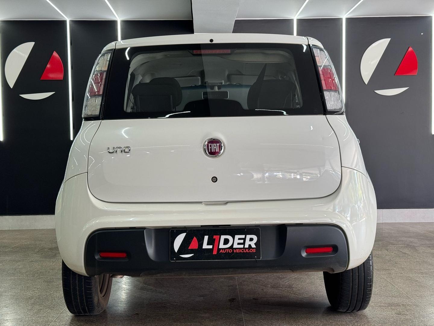 Fiat UNO 1