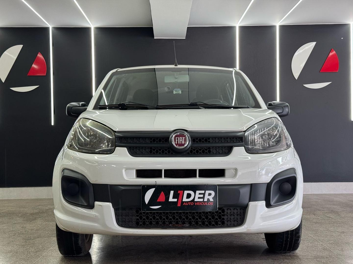 Fiat UNO 3