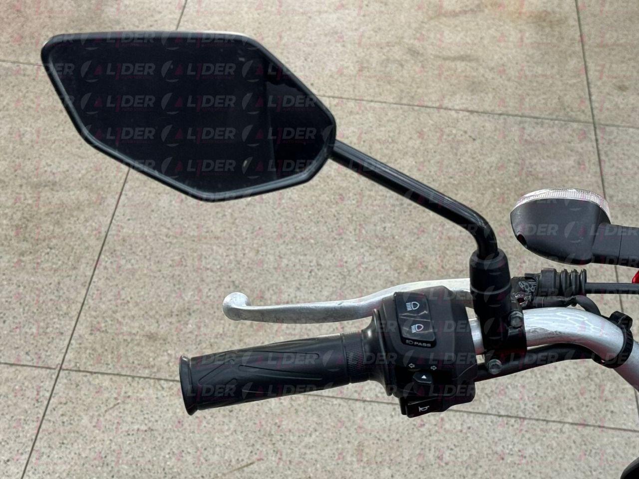 Yamaha XTZ250 3