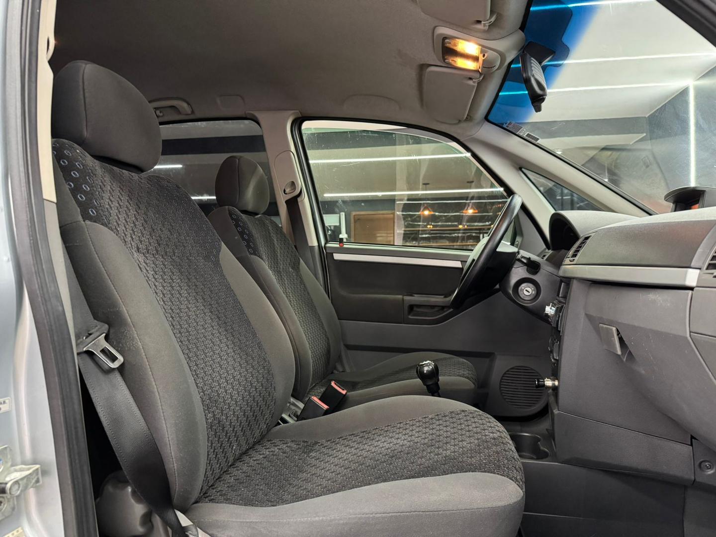 Chevrolet MERIVA 5