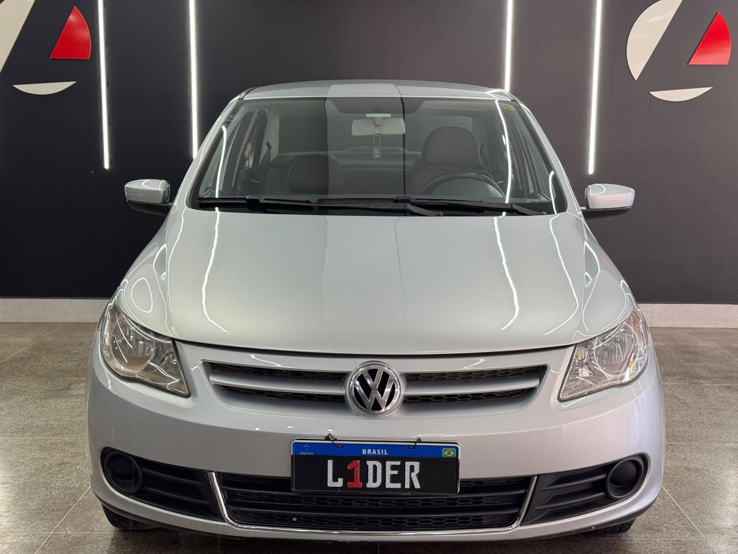 Volkswagen VOYAGE 1