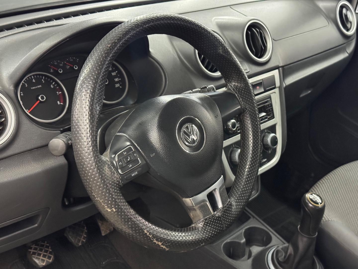 Volkswagen VOYAGE 15