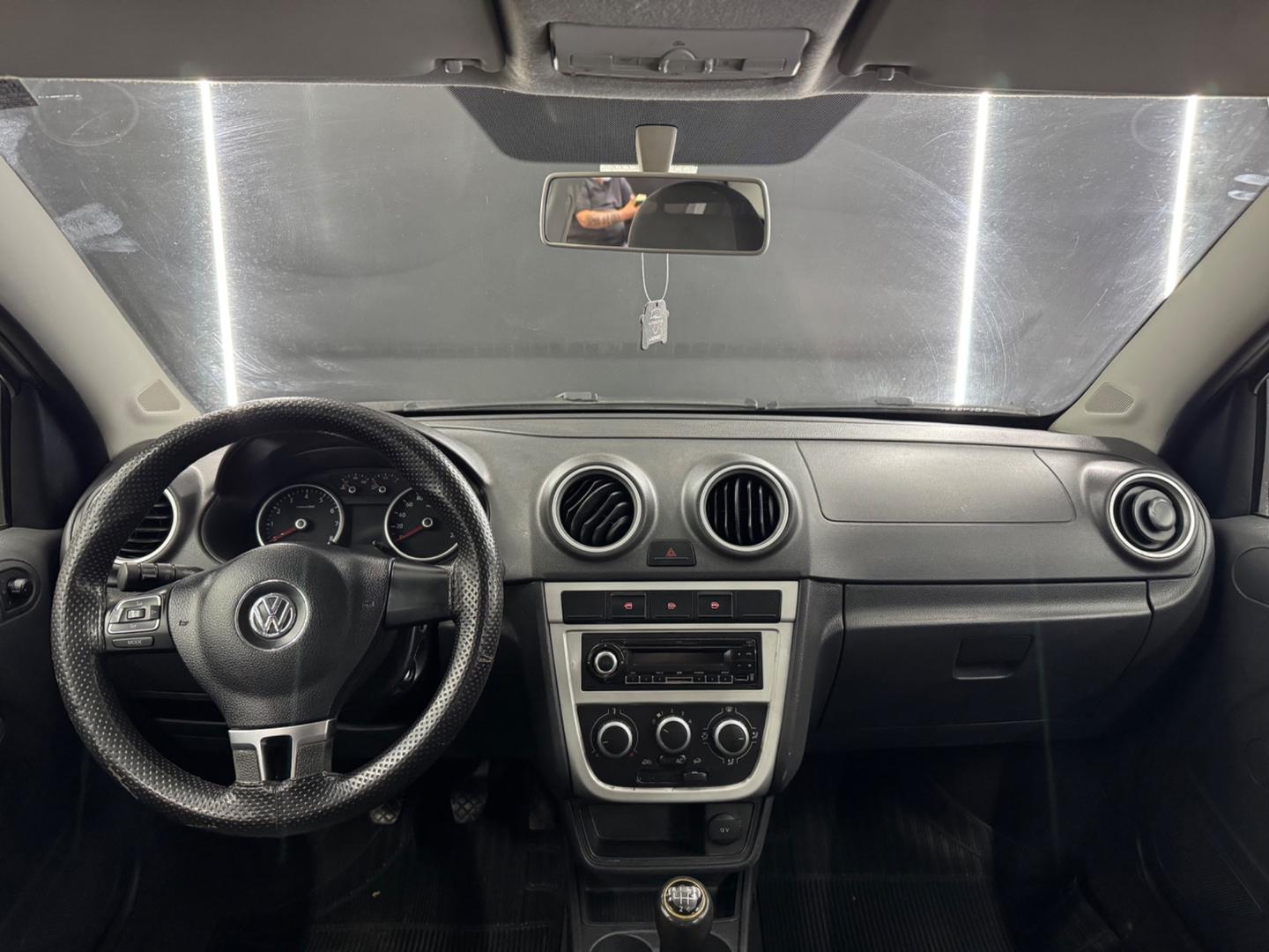 Volkswagen VOYAGE 17
