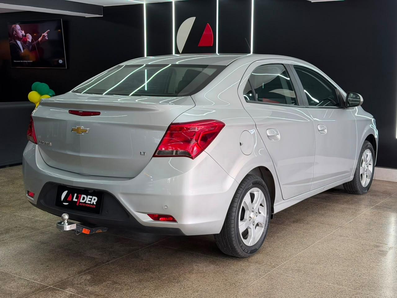 Chevrolet PRISMA 8