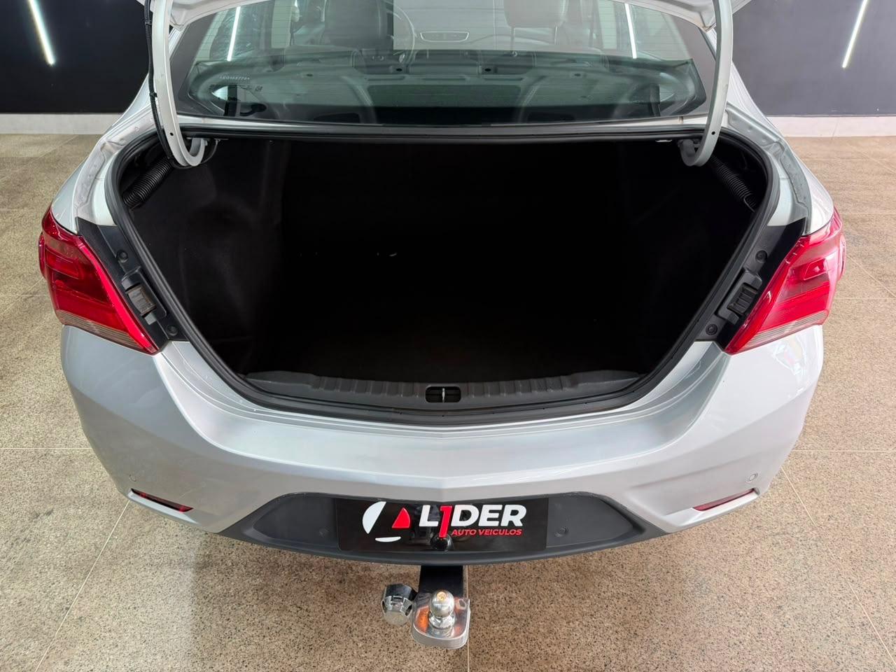 Chevrolet PRISMA 9