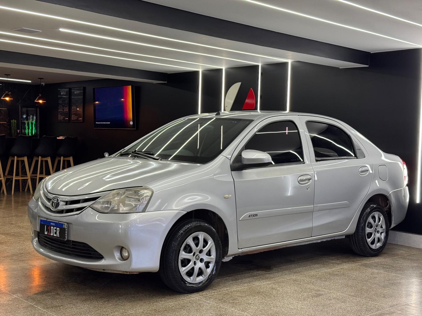 Toyota ETIOS 2