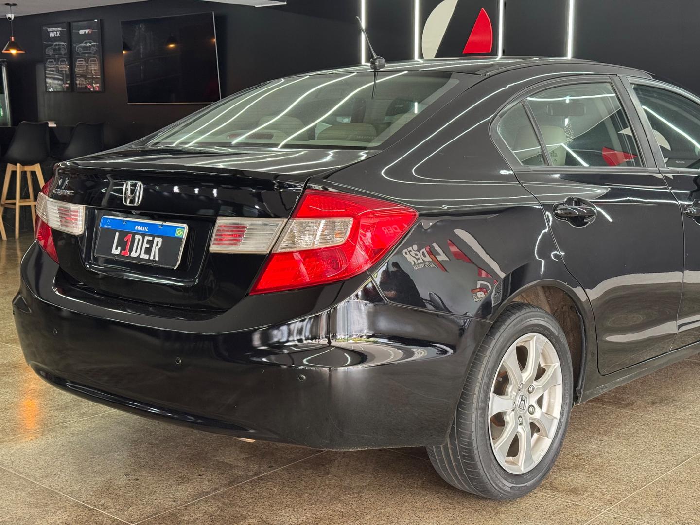 Honda CIVIC 9