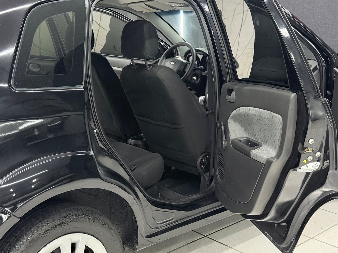 Ford FIESTA 20