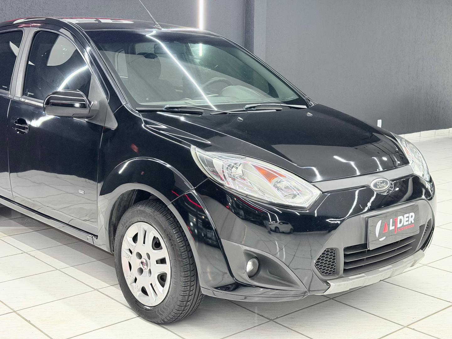 Ford FIESTA 4